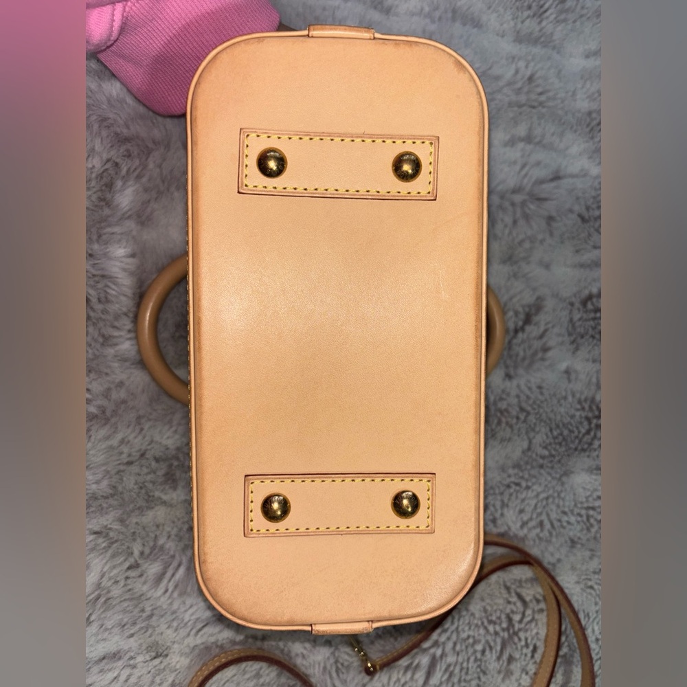 Louis Vuitton Mini Alma Satchel in Monogram Canvas with Natural Vachetta Trim - Picture 7 of 16